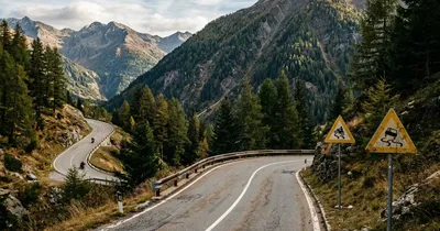 Schwerer Motorradunfall auf der B308: Ein Toter und ein Schwerverletzter
