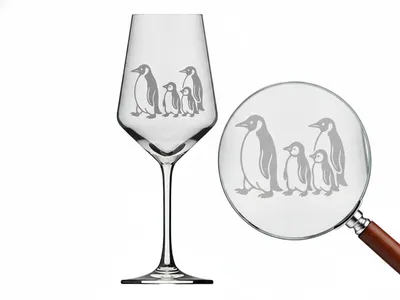 Weinglas 350 ml Pinguine Baby graviert kratzfest spülmaschinenfest ideales Geschenk für Weinliebhaber